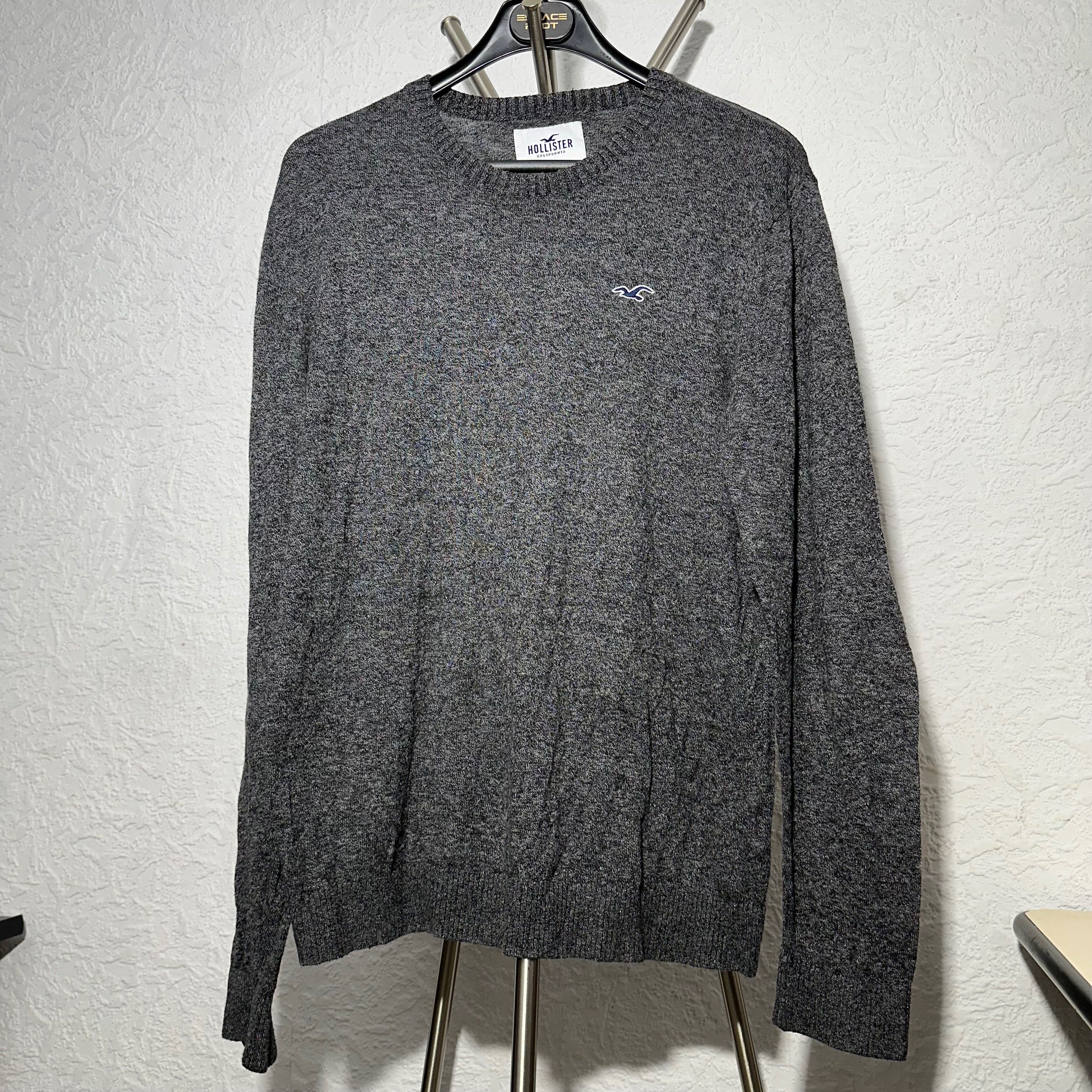 Pull col rond - Homme - Hollister - Gris foncé - Taille XL - Bon état sur Label Emmaüs